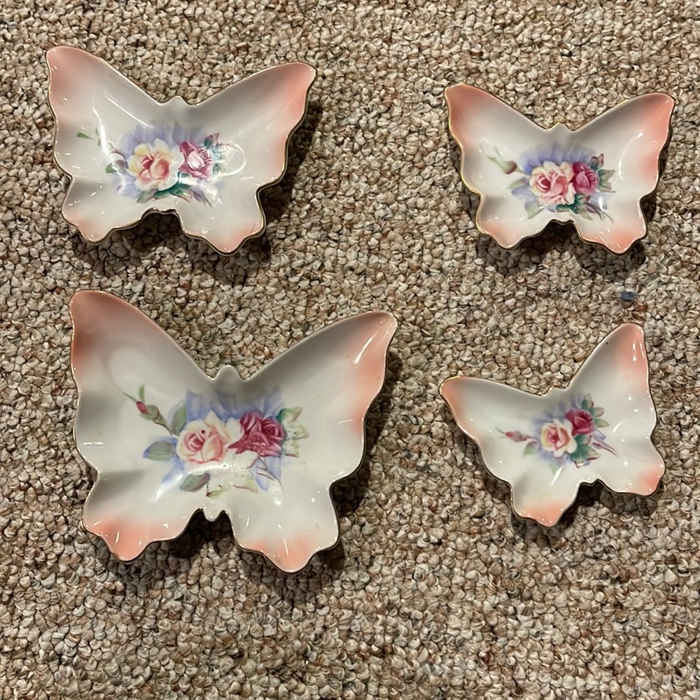 Floral butterfly Japanese candy stack dish set